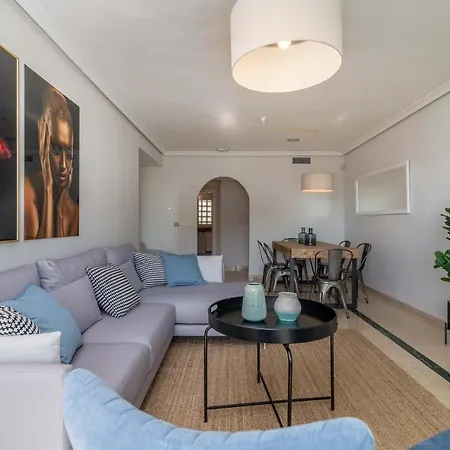 Apartment Puente Retreat